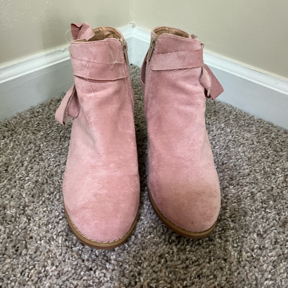 Pink booties